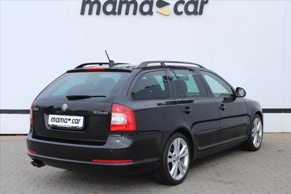 Škoda Octavia RS 2.0TDI 125kW - foto 3