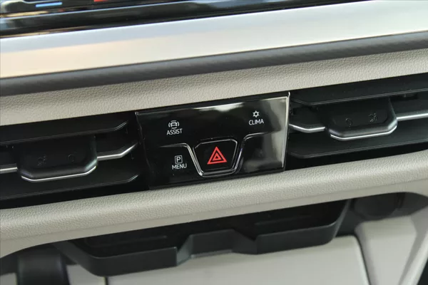 Volkswagen Multivan 2.0TDI 110kW HIGHLINE PANORAMA - foto 22