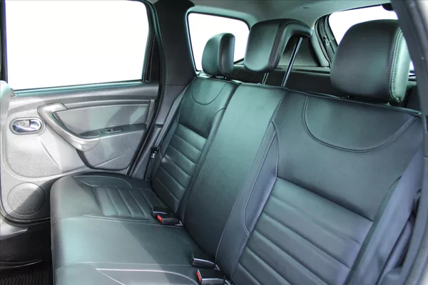 Dacia Duster 1.2 TCe 92kW KLIMA NAVIGACE - foto 10