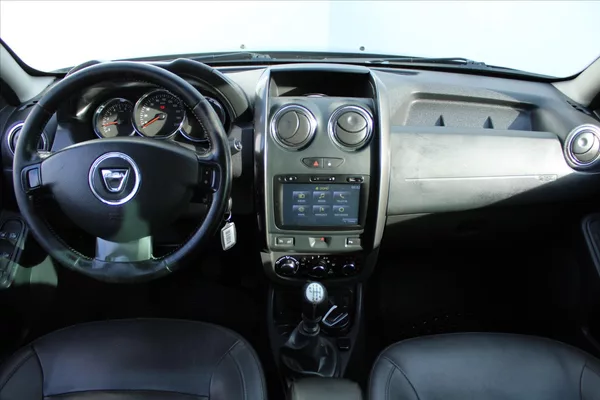 Dacia Duster 1.2 TCe 92kW KLIMA NAVIGACE - foto 13