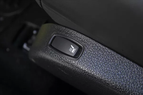 Dacia Duster 1.2 TCe 92kW KLIMA NAVIGACE - foto 23