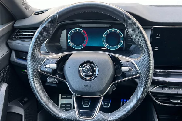 Škoda Octavia 2.0 TDI DPH STYLE ČR - foto 13