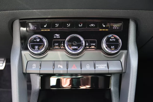 Škoda Karoq Škoda Karoq 1.5 TSI ACT Sport - foto 30