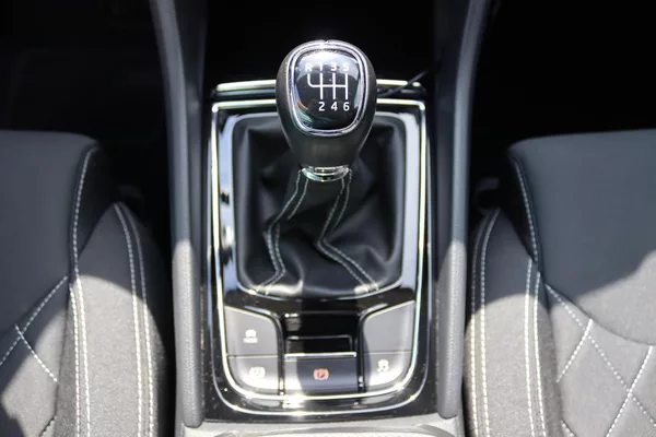 Škoda Karoq Škoda Karoq 1.5 TSI ACT Sport - foto 31