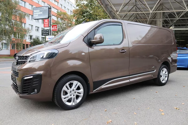 Opel Vivaro 2.0 BlueHDi/CDTi 130 kW - foto 19