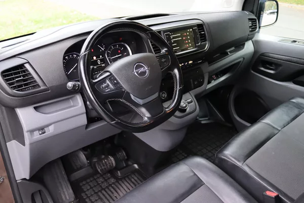 Opel Vivaro 2.0 BlueHDi/CDTi 130 kW - foto 51