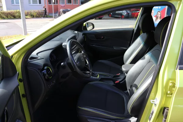 Hyundai Kona 1.6 T-GDI 4×4 | 7DCT | 130 kW - foto 23