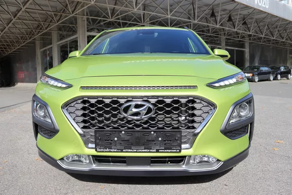 Hyundai Kona 1.6 T-GDI 4×4 | 7DCT | 130 kW - foto 4