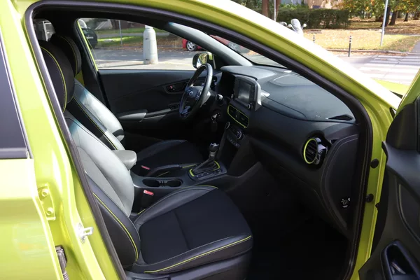 Hyundai Kona 1.6 T-GDI 4×4 | 7DCT | 130 kW - foto 53