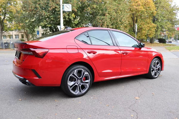 Škoda Octavia - foto 12