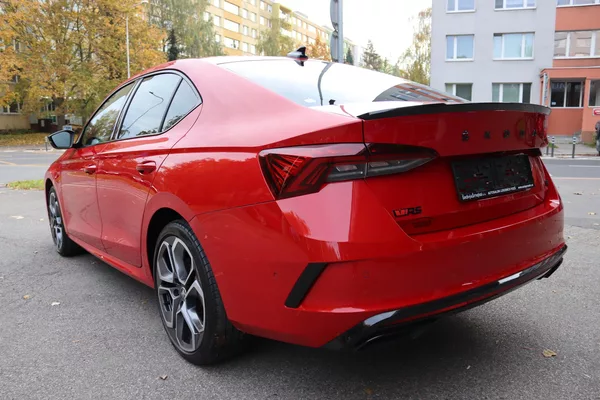 Škoda Octavia - foto 16