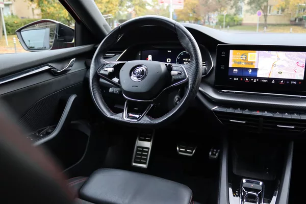 Škoda Octavia - foto 38