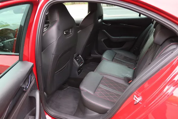 Škoda Octavia - foto 42