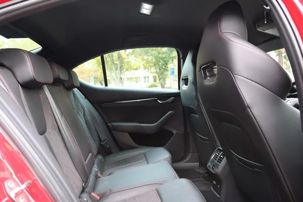 Škoda Octavia - foto 48