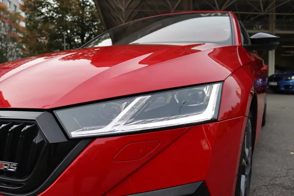 Škoda Octavia - foto 5