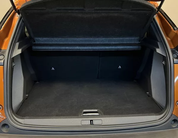 Peugeot 2008 1.2 PureTech 130 Allure - foto 11