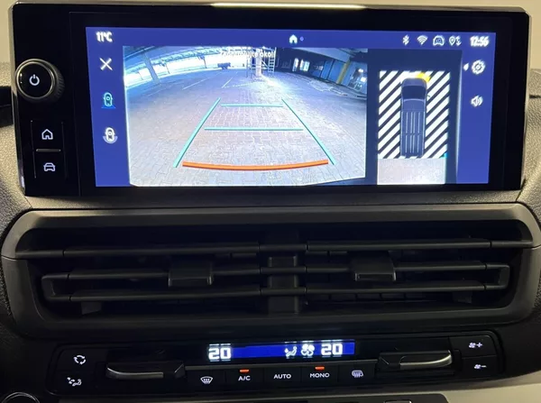 Toyota ProAce 2,0D L2 Active Multimedia - foto 15