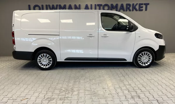 Toyota ProAce 2,0D L2 Active Multimedia - foto 4