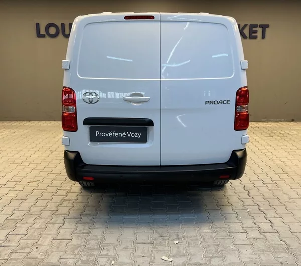 Toyota ProAce 2,0D L2 Active Multimedia - foto 8