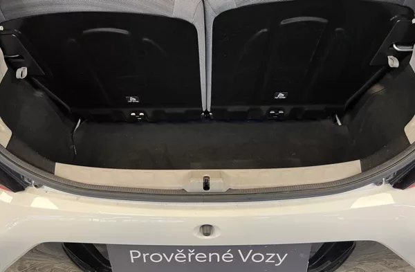 Toyota Aygo 1.0 X-PLAY - foto 10
