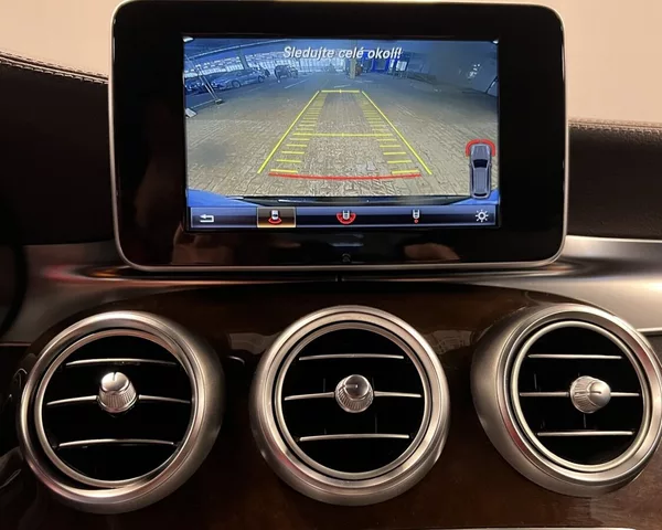 Mercedes-Benz GLC 250 4Matic AT - foto 7