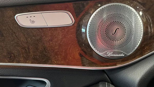 Mercedes-Benz GLC 250 4Matic AT - foto 8