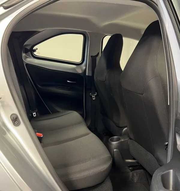 Toyota Aygo COMFORT - foto 11