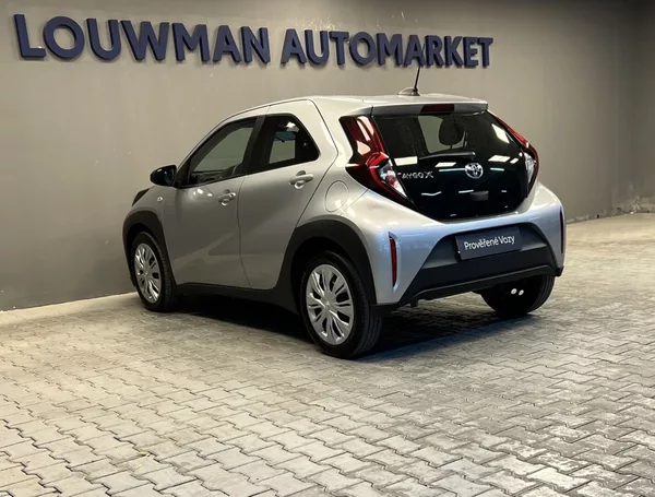 Toyota Aygo COMFORT - foto 14