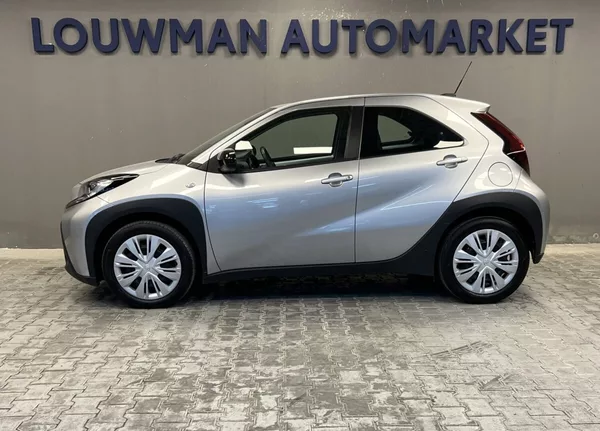 Toyota Aygo COMFORT - foto 3