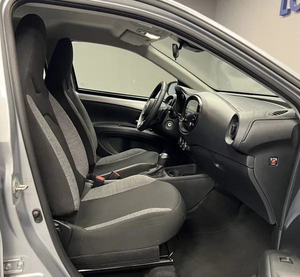Toyota Aygo COMFORT - foto 8