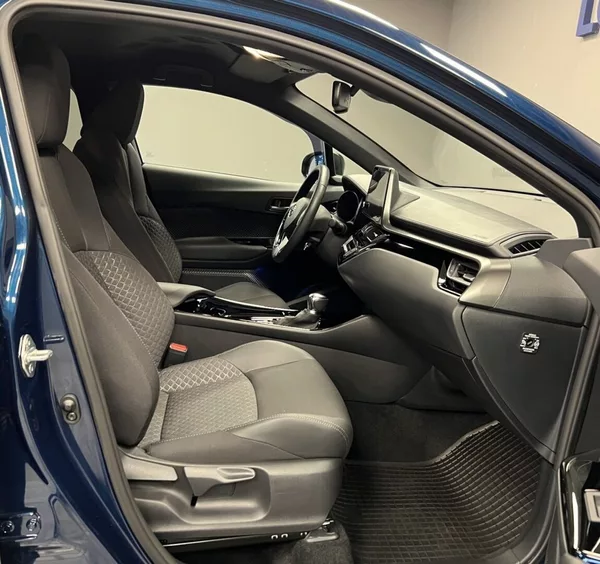 Toyota C-HR 2.0 STYLE - foto 11