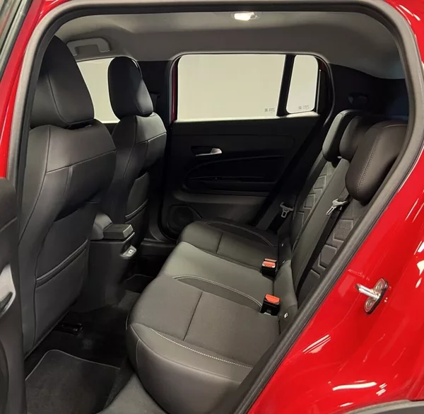 Jeep Avenger 1,2 Turbo Altitude Winter - foto 10