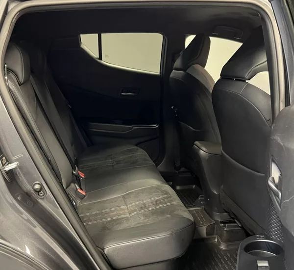 Toyota C-HR 2,0 HYBRID AT GR SPORT - foto 13