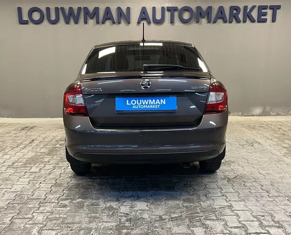 Škoda Rapid 1,0 TSI Ambition Plus - foto 13