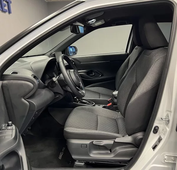 Toyota Yaris Cross 1,5 Hybrid AT Style - foto 8