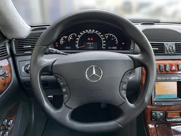 Mercedes-Benz CL 55 AMG - foto 11