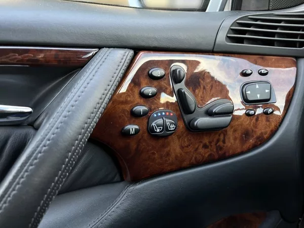 Mercedes-Benz CL 55 AMG - foto 14