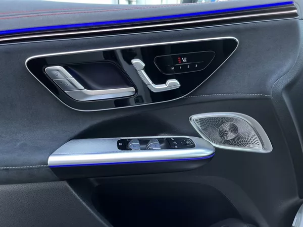 Mercedes-Benz Třídy E EQE SUV EQE 500 4MATIC SUV Ele - foto 13