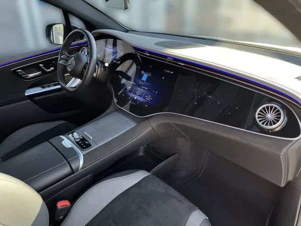 Mercedes-Benz Třídy E EQE SUV EQE 500 4MATIC SUV Ele - foto 15