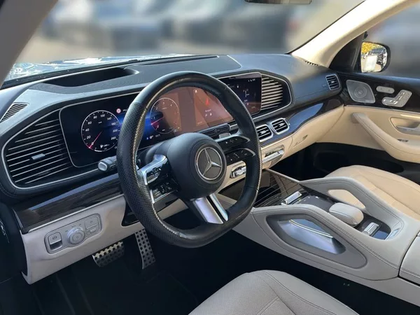 Mercedes-Benz GLS 450 d 4MATIC AMG Night - foto 10