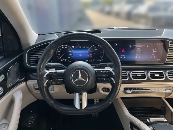 Mercedes-Benz GLS 450 d 4MATIC AMG Night - foto 11