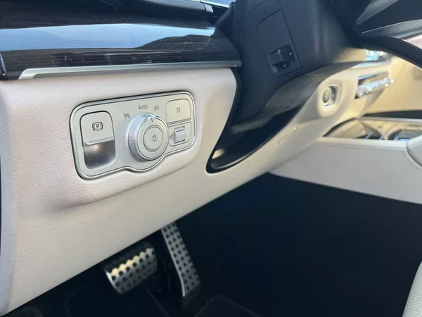 Mercedes-Benz GLS 450 d 4MATIC AMG Night - foto 12