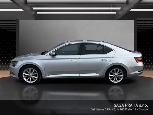 Škoda Superb 2.0 TDI Style - foto 6
