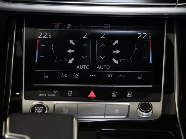 Audi Q7 3,0 50TDi S-Line 63tkm. ČR - foto 16