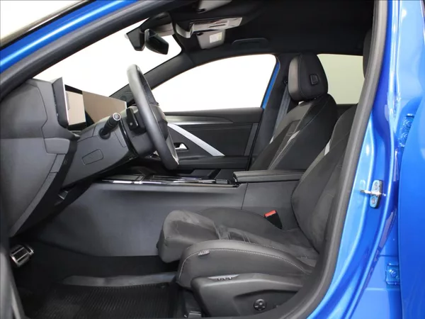 Opel Astra 1,5 CDTi 96kW AT GS-line TZ ČR - foto 6