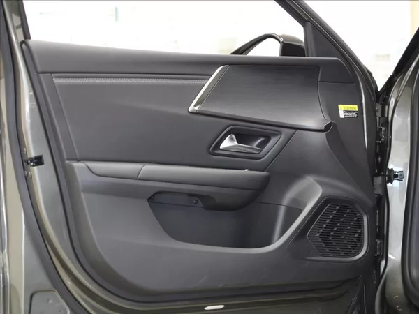 Citroën C5 X 1,6 PT 133kW Shine Záruka ČR - foto 17