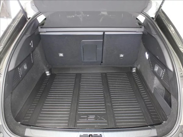 Citroën C5 X 1,6 PT 133kW Shine Záruka ČR - foto 24