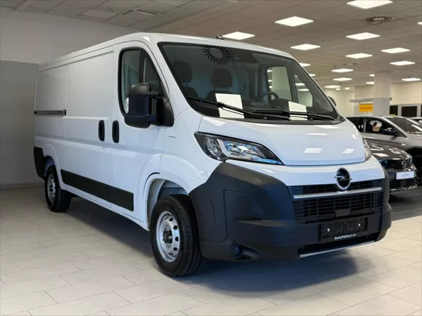 Opel Movano 2.2 Van 3000 L2H1 120k