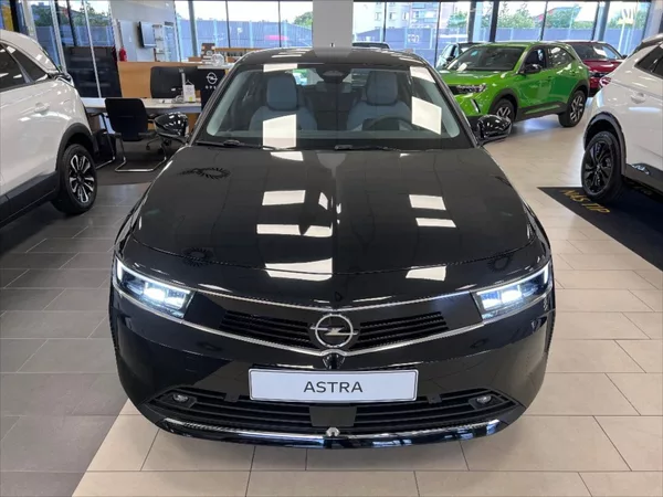 Opel Astra 1.2 Edition 1.2 96kW MT6 - foto 2