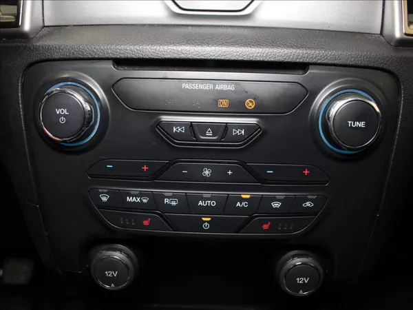 Ford Ranger 2,0 Bi-Turbo 157kW Manuál Kůže - foto 21